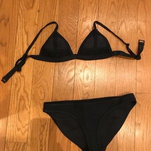 Navy Triangl Bikini
